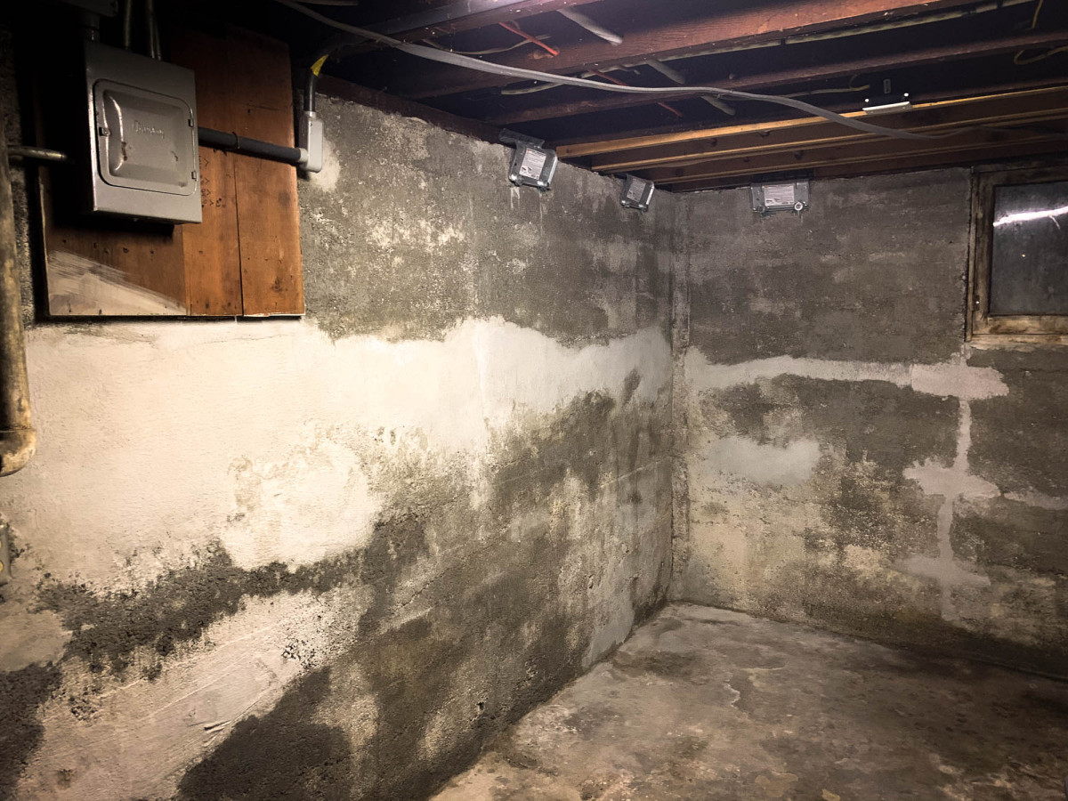 Basement Humidity Problems: Why Your Dehumidifier Isn’t Solving the Issue