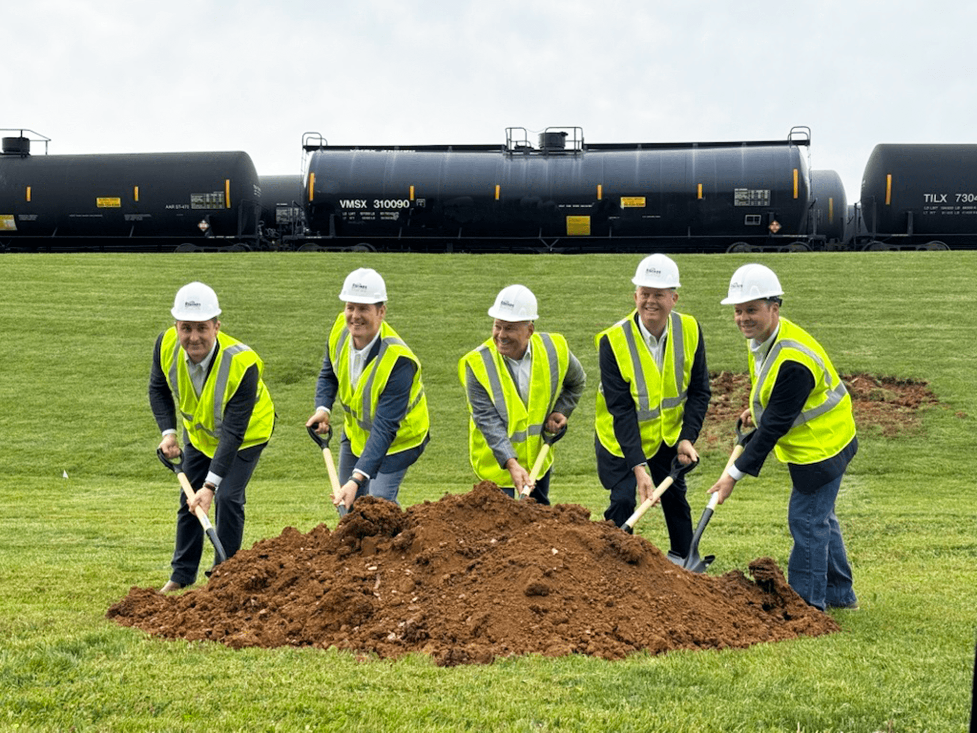 Rhoads Energy Breaks Ground On Biofuels Facility